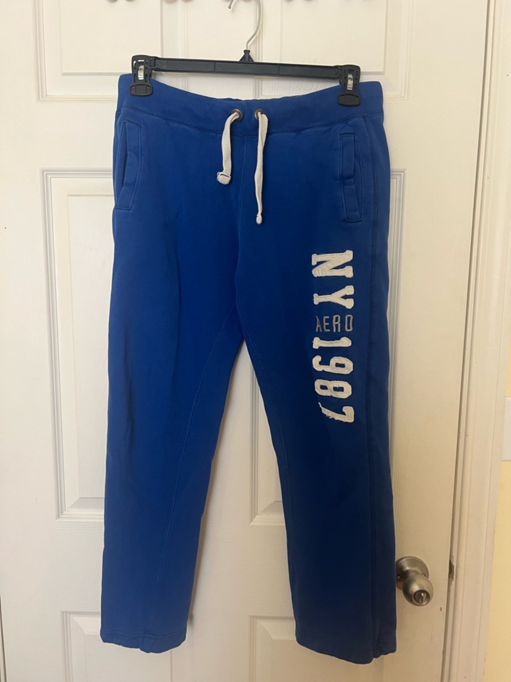 Blue Aeropostale wide-leg sweatpants size small